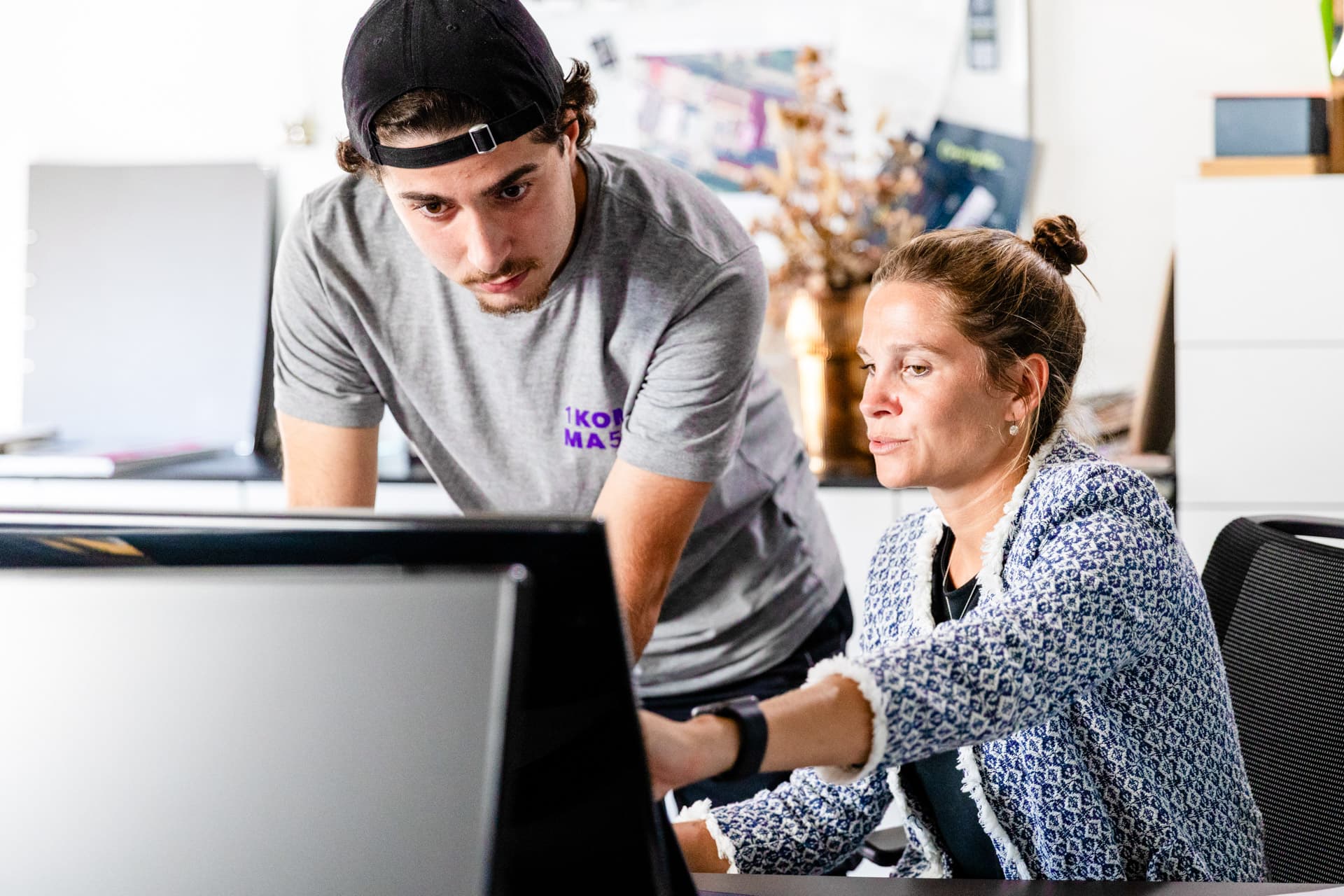 1KOMMA5° medarbejder og kunde